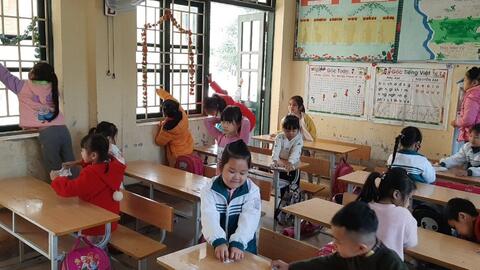 Trường Tiểu học Bình Kiều: Chủ động phòng, chống dịch bệnh do virus nCoV tại lớp học